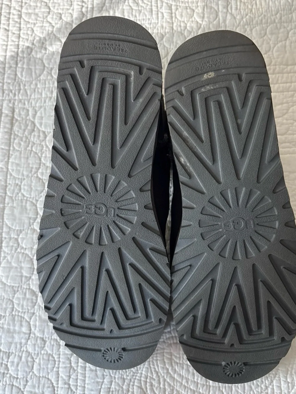 Men's Gray/Black Shearling-Lined Winter Boots
